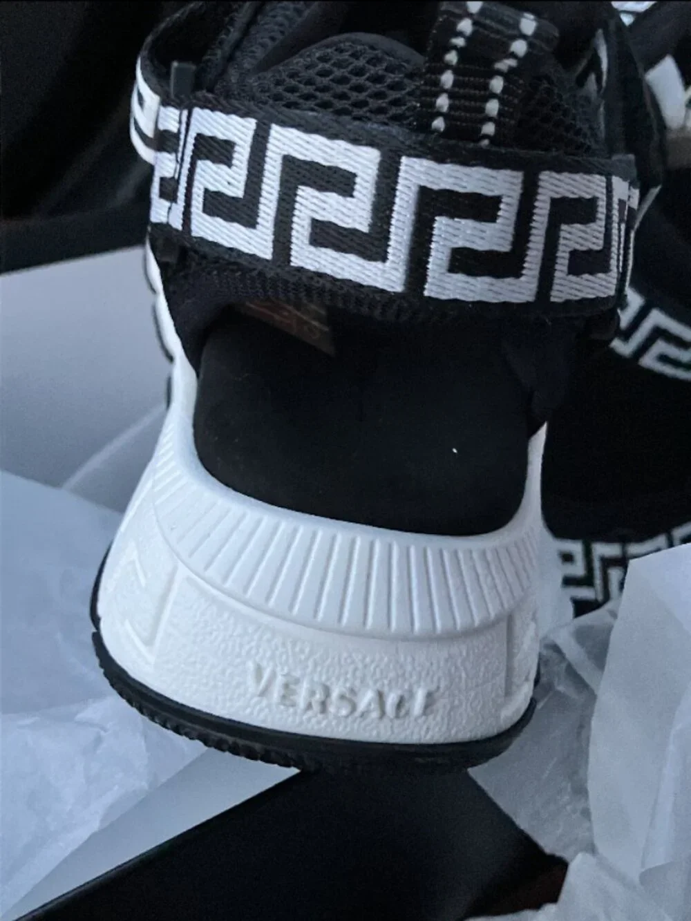 NIB VERSACE Greca Strap Kids Sandals GIRLS Size 31 EU/US 12.5 - 13C